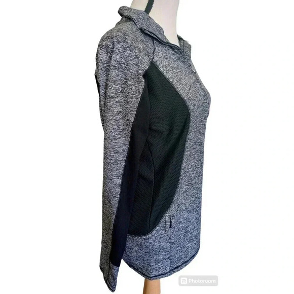 Athleta Running Wild Half Zip Jacket Gray Black Casual Outdoor Activewear Small - Picture 5 of 9